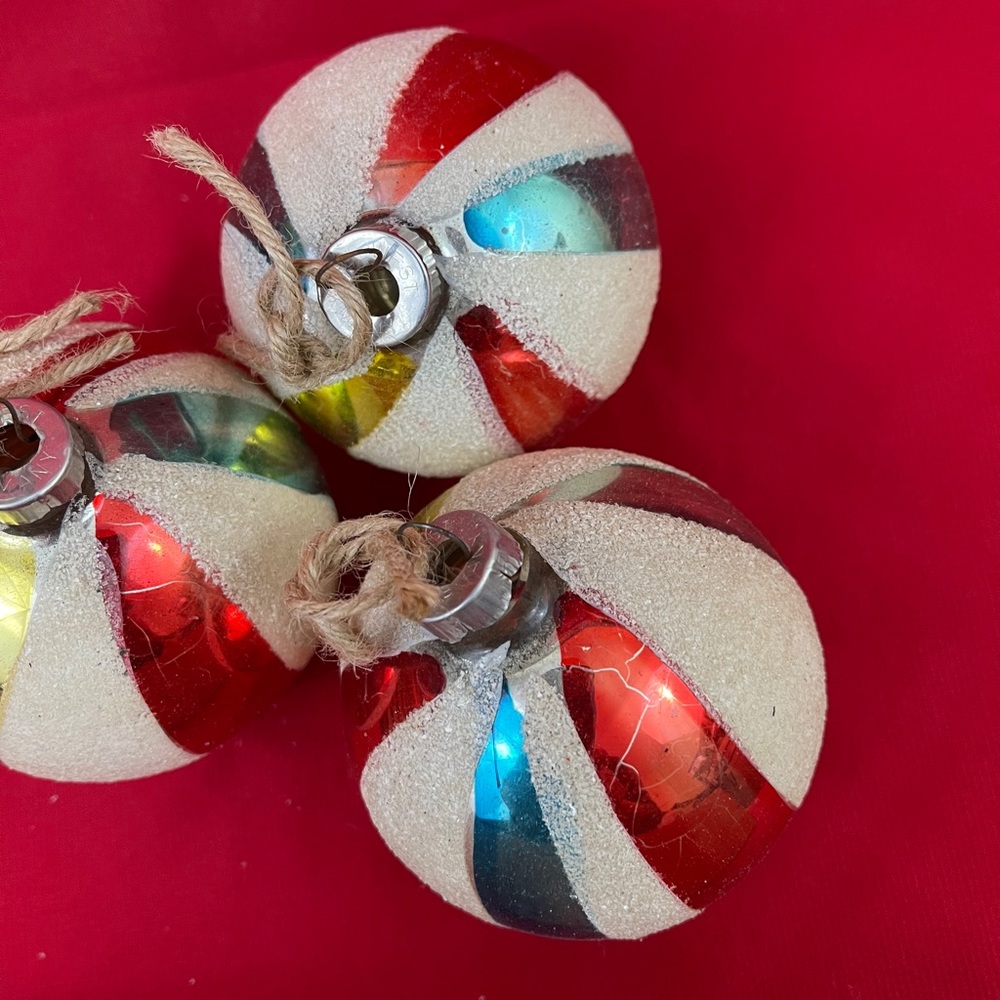 VTG Christmas Ornaments Qty 6